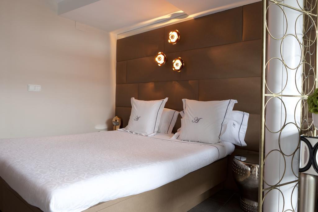 Madrid Central Gran Via Suites Eksteriør billede